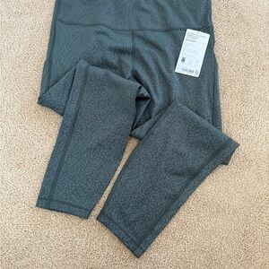 Athleta Women’s NWT 7/8 Leggings